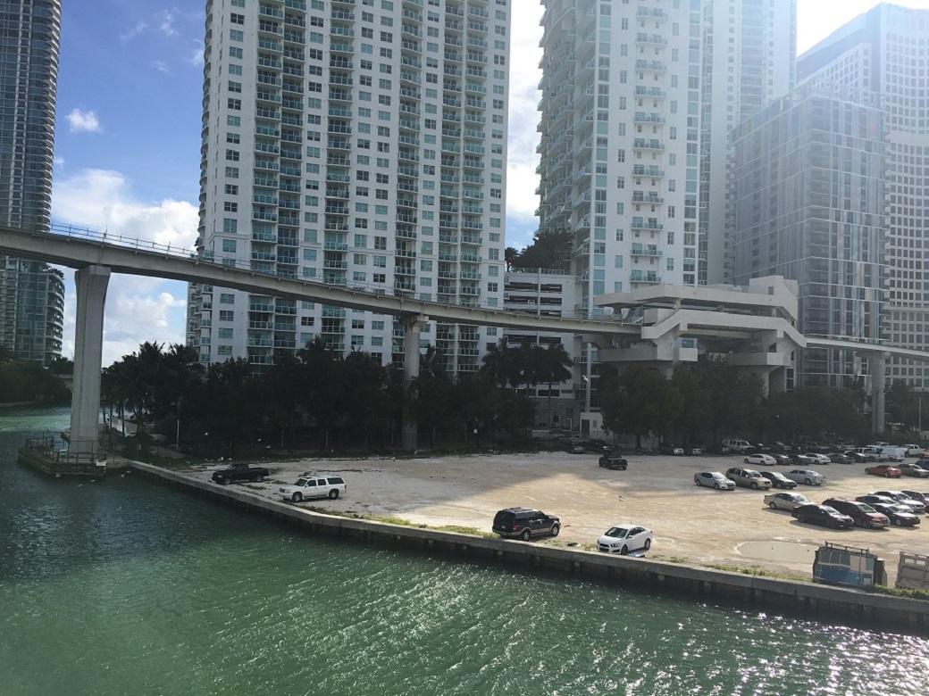 431/451 South Miami Ave